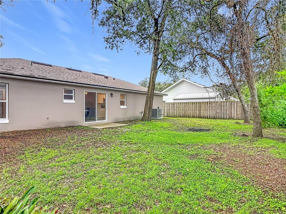 Activo con contrato: $279,900 (3 camas, 2 baños, 1107 Pies cuadrados)