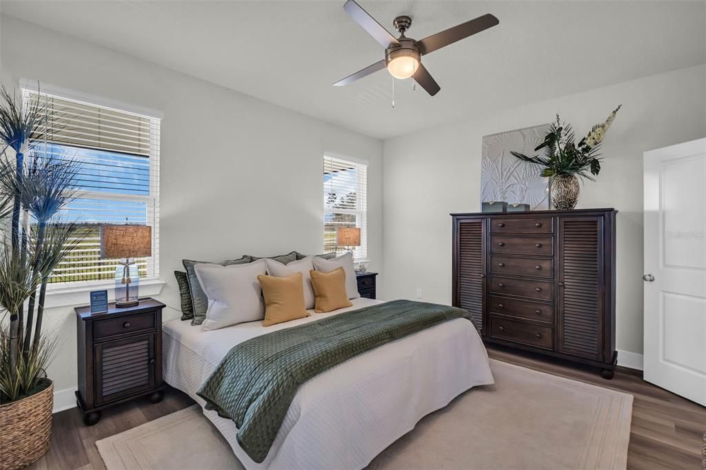 For Sale: $379,900 (4 beds, 2 baths, 2038 Square Feet)