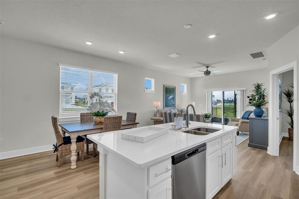 For Sale: $379,900 (4 beds, 2 baths, 2038 Square Feet)