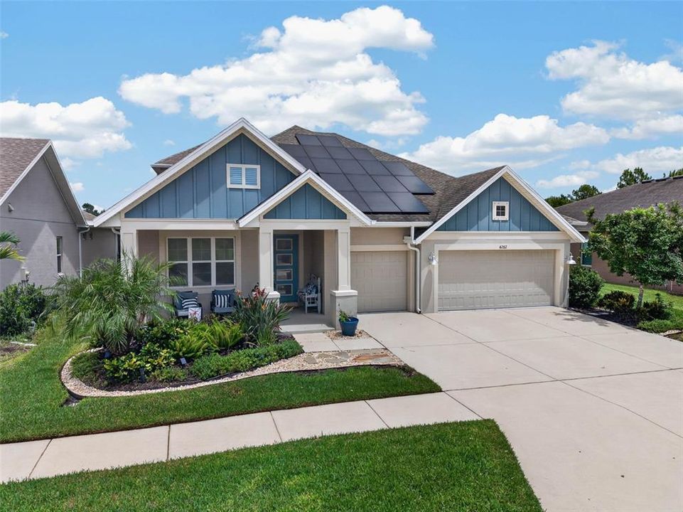 For Sale: $960,000 (4 beds, 4 baths, 3606 Square Feet)