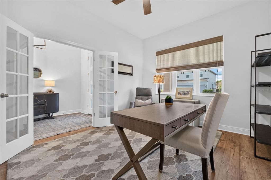 For Sale: $960,000 (4 beds, 4 baths, 3606 Square Feet)