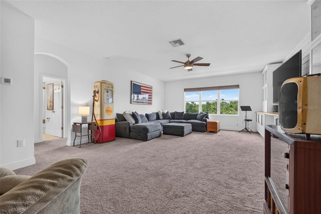 For Sale: $960,000 (4 beds, 4 baths, 3606 Square Feet)