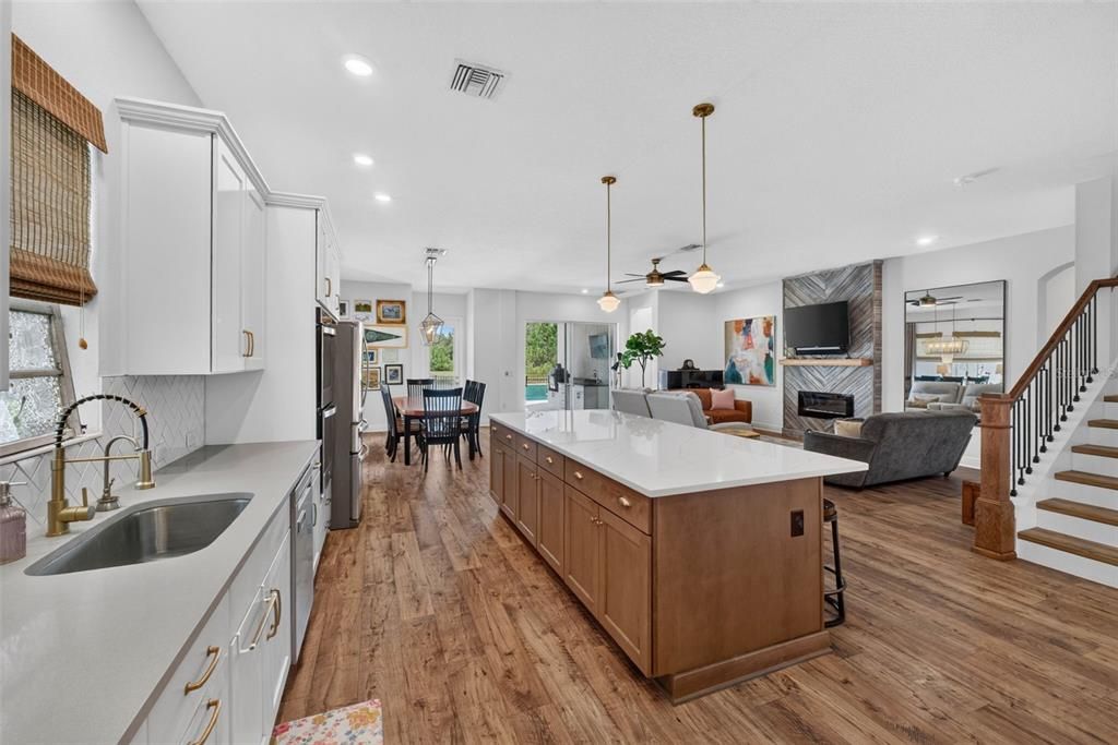 For Sale: $960,000 (4 beds, 4 baths, 3606 Square Feet)