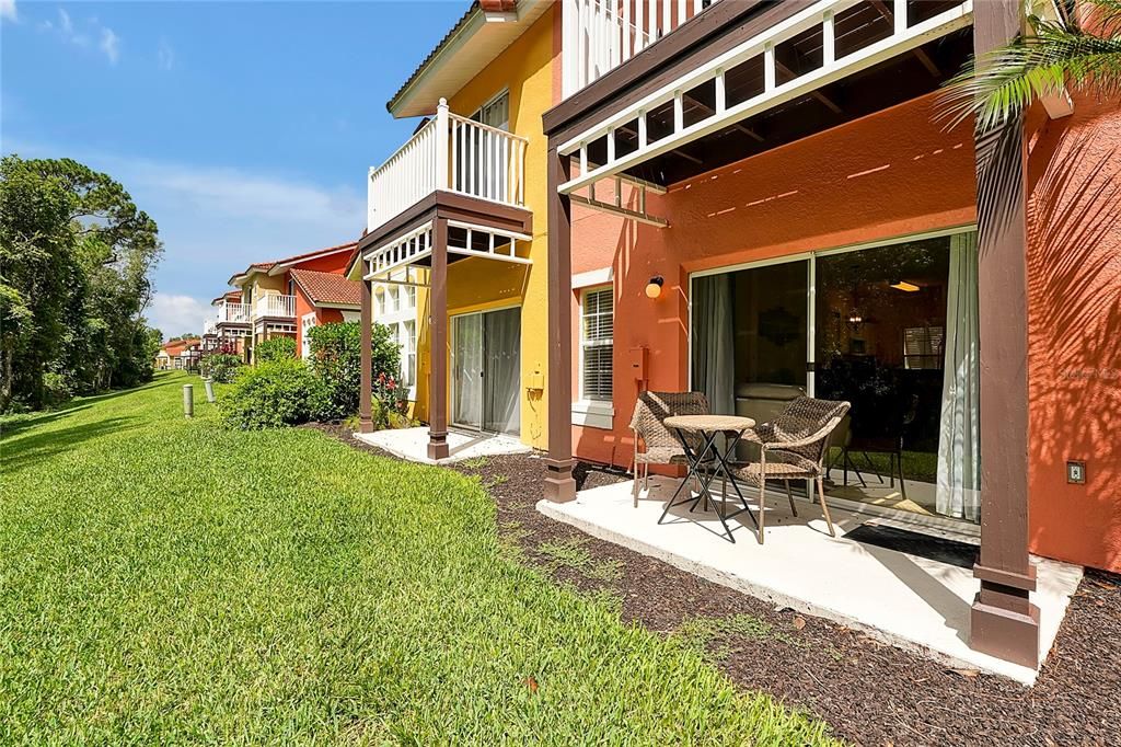 For Rent: $2,300 (3 beds, 2 baths, 1291 Square Feet)