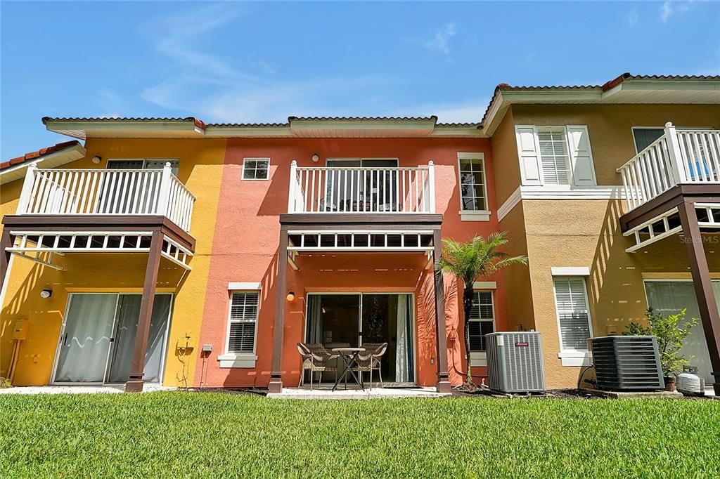 For Rent: $2,300 (3 beds, 2 baths, 1291 Square Feet)