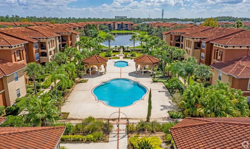 Active With Contract: $1,675 (3 beds, 2 baths, 1362 Square Feet)