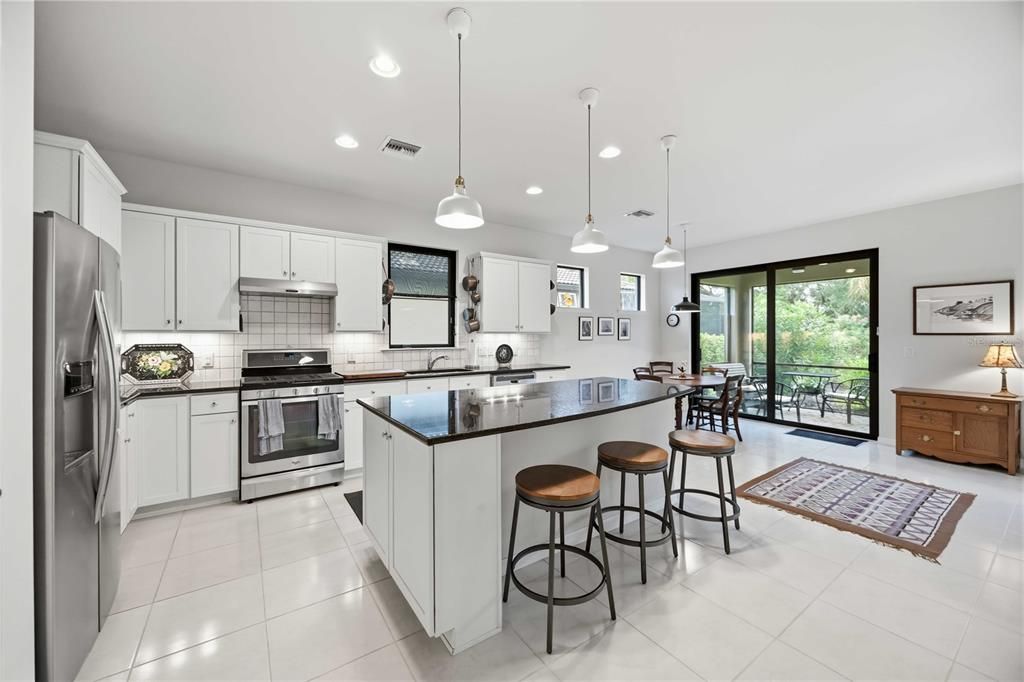 For Sale: $539,000 (2 beds, 2 baths, 1675 Square Feet)