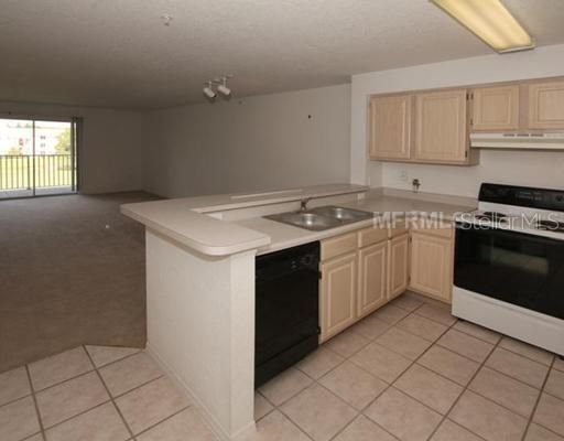 В аренду: $1,500 (2 спален, 2 ванн, 1160 Квадратных фут)