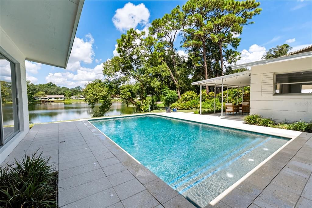 Activo con contrato: $749,000 (3 camas, 3 baños, 3554 Pies cuadrados)