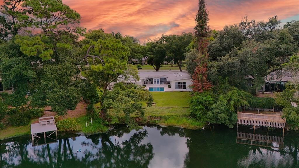 Activo con contrato: $749,000 (3 camas, 3 baños, 3554 Pies cuadrados)