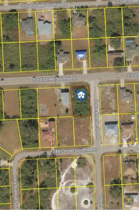 For Sale: $35,000 (0.26 acres)