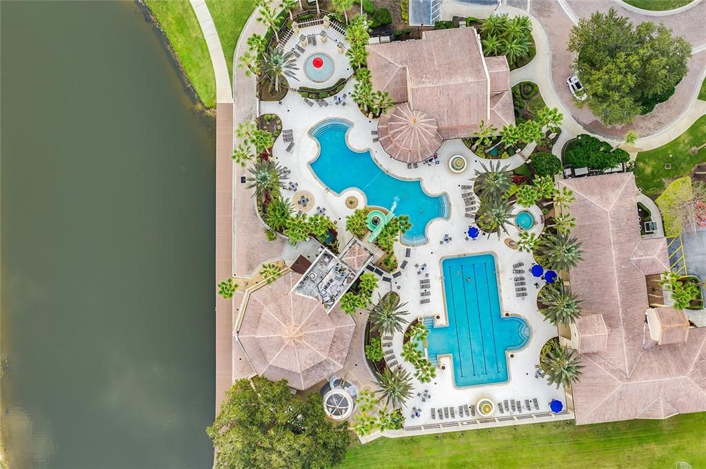 For Sale: $975,000 (5 beds, 4 baths, 4566 Square Feet)