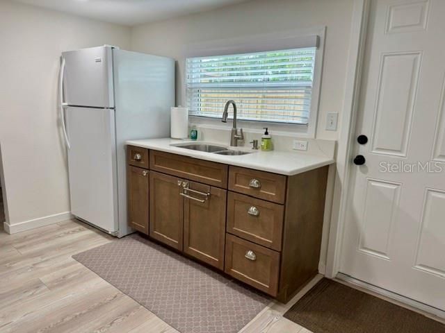 For Rent: $2,250 (2 beds, 2 baths, 900 Square Feet)