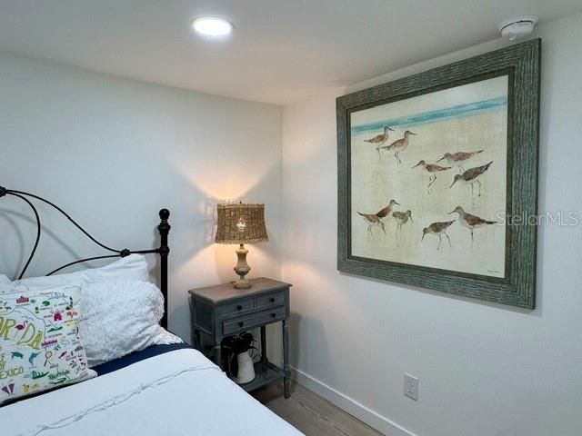 For Rent: $2,250 (2 beds, 2 baths, 900 Square Feet)