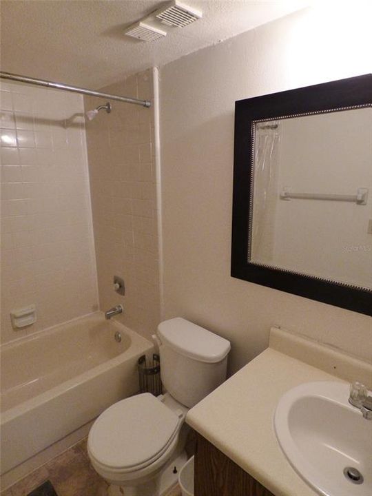 For Rent: $1,475 (2 beds, 2 baths, 1060 Square Feet)