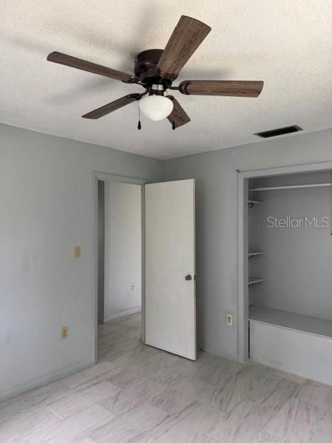 For Sale: $179,900 (2 beds, 1 baths, 900 Square Feet)
