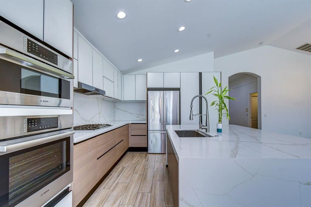 Activo con contrato: $585,000 (3 camas, 2 baños, 1530 Pies cuadrados)