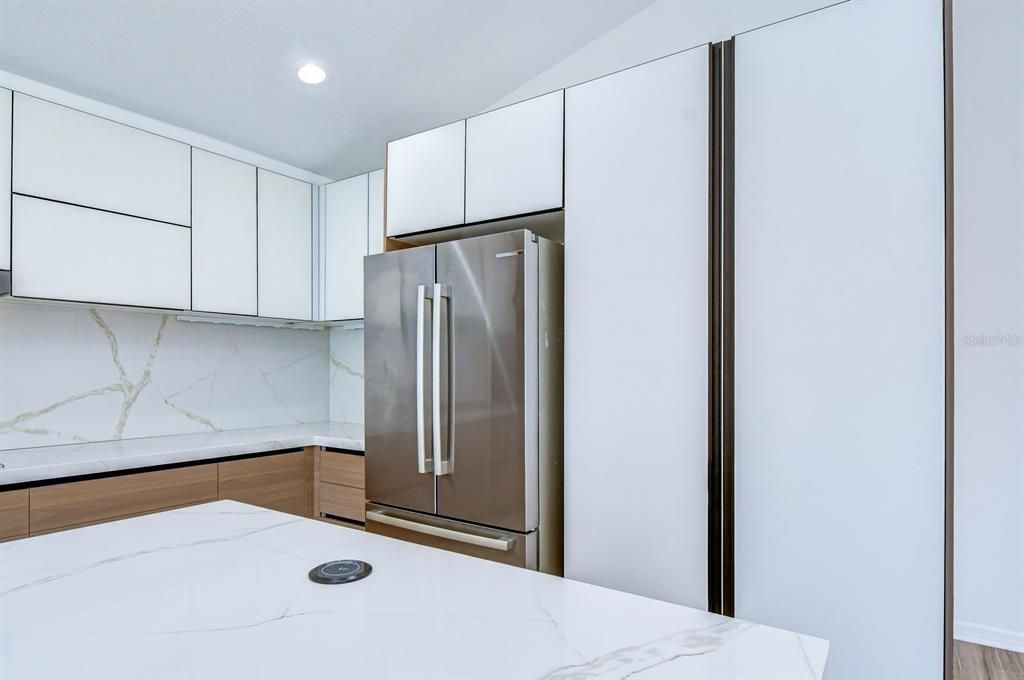 Activo con contrato: $585,000 (3 camas, 2 baños, 1530 Pies cuadrados)
