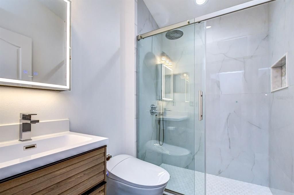 Activo con contrato: $585,000 (3 camas, 2 baños, 1530 Pies cuadrados)