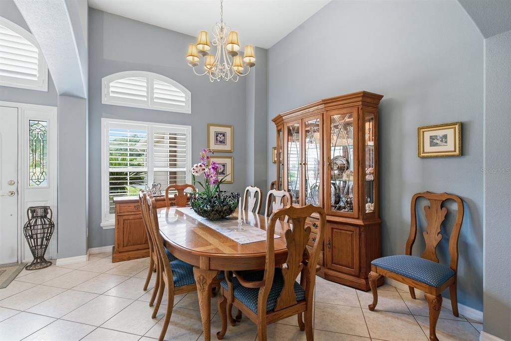 Active With Contract: $465,000 (3 beds, 3 baths, 2262 Square Feet)