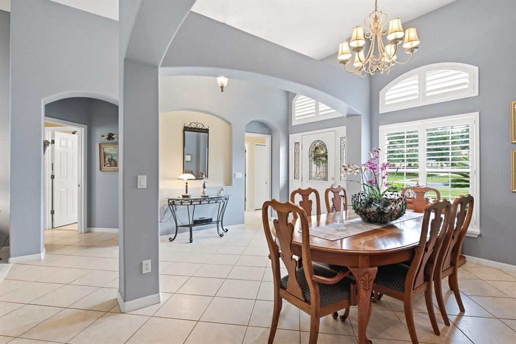 Active With Contract: $465,000 (3 beds, 3 baths, 2262 Square Feet)