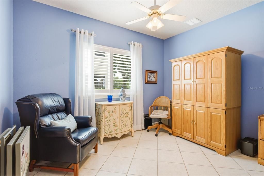 Active With Contract: $465,000 (3 beds, 3 baths, 2262 Square Feet)