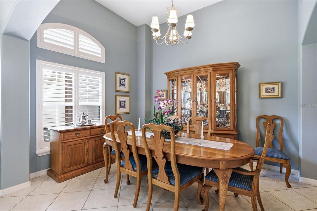 Active With Contract: $465,000 (3 beds, 3 baths, 2262 Square Feet)
