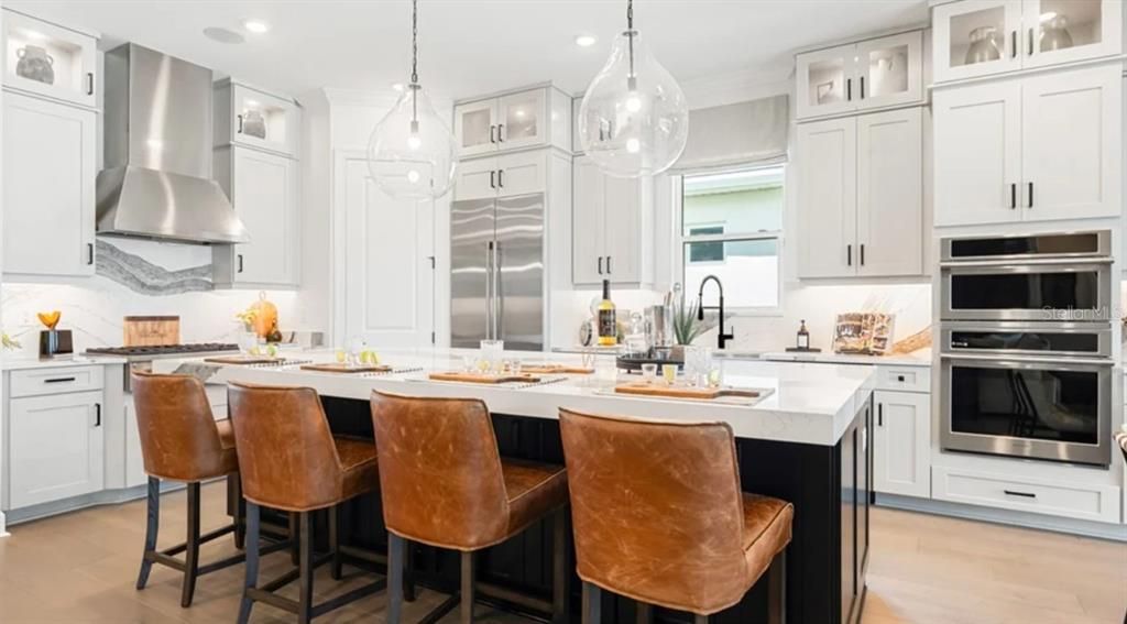 For Sale: $879,317 (3 beds, 3 baths, 2833 Square Feet)