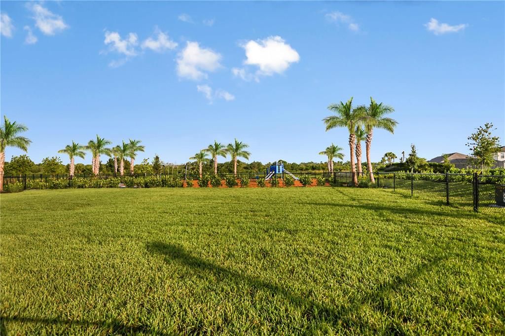 For Sale: $879,317 (3 beds, 3 baths, 2833 Square Feet)