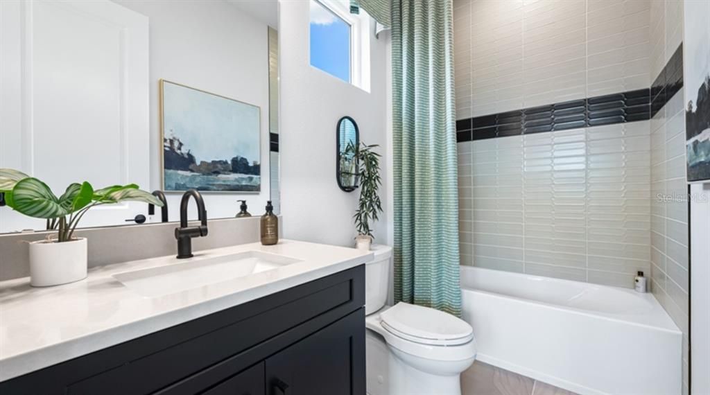 For Sale: $879,317 (3 beds, 3 baths, 2833 Square Feet)