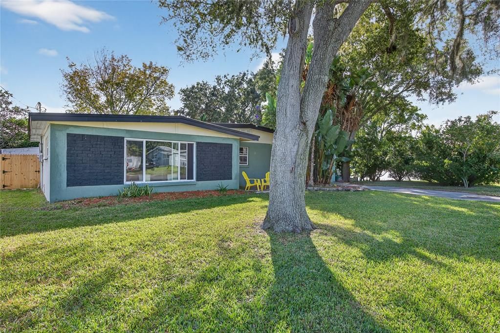 For Sale: $244,900 (3 beds, 1 baths, 1217 Square Feet)
