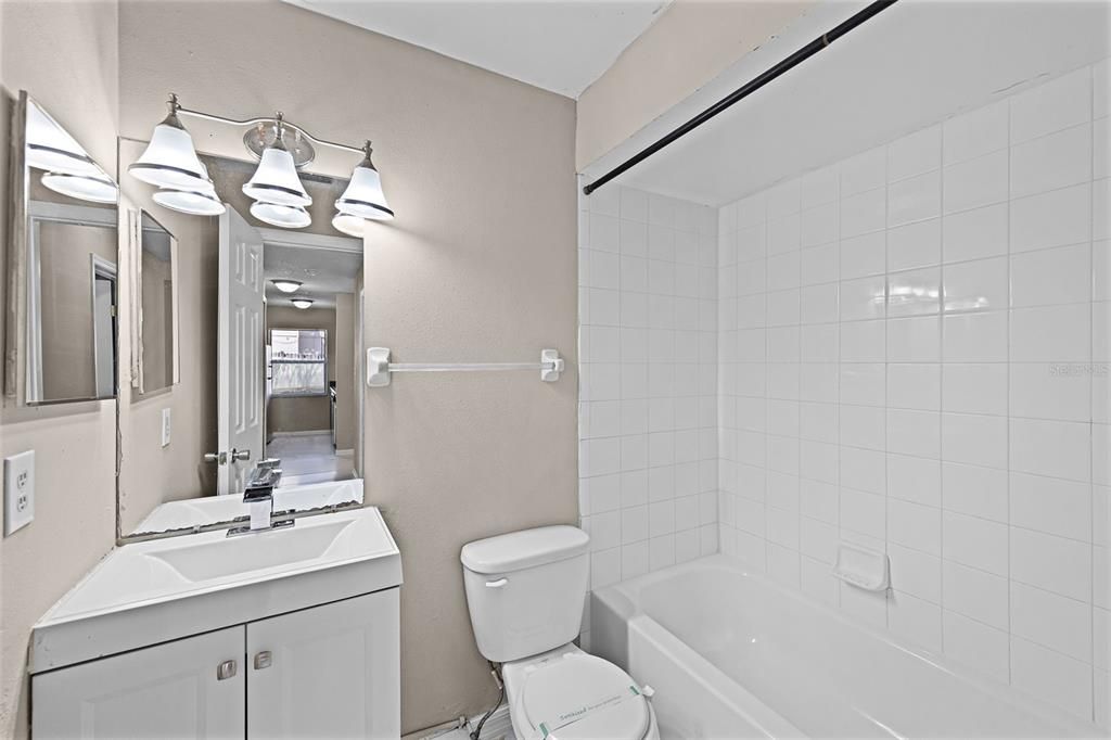 For Rent: $1,575 (2 beds, 2 baths, 1024 Square Feet)