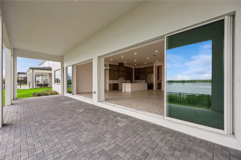 For Sale: $2,985,000 (6 beds, 6 baths, 6442 Square Feet)