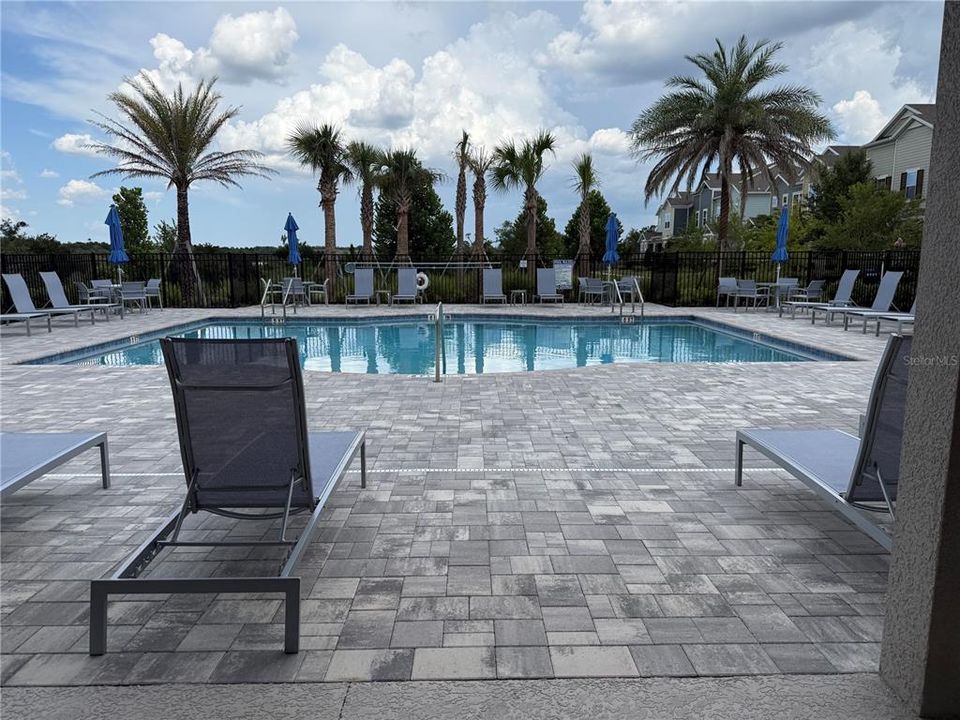 For Sale: $2,985,000 (6 beds, 6 baths, 6442 Square Feet)