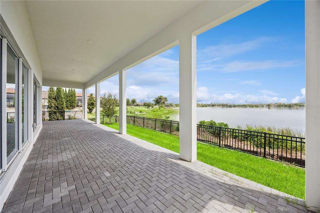 For Sale: $2,985,000 (6 beds, 6 baths, 6442 Square Feet)