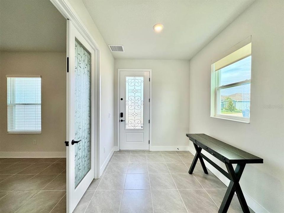 For Rent: $3,200 (4 beds, 3 baths, 2768 Square Feet)