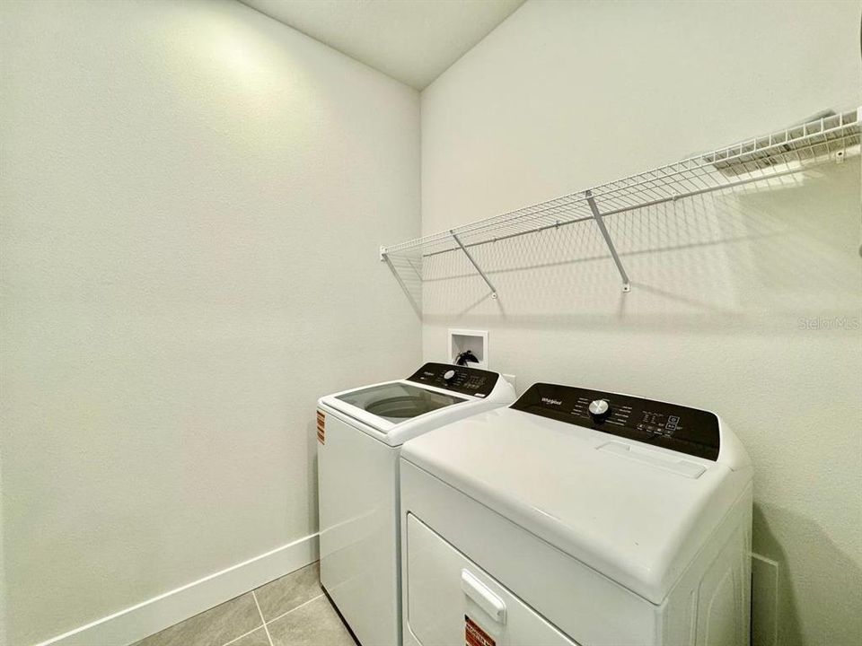 For Rent: $3,200 (4 beds, 3 baths, 2768 Square Feet)