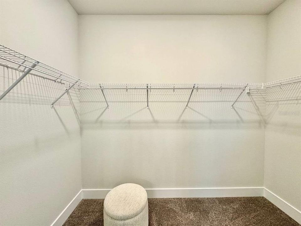 For Rent: $3,200 (4 beds, 3 baths, 2768 Square Feet)
