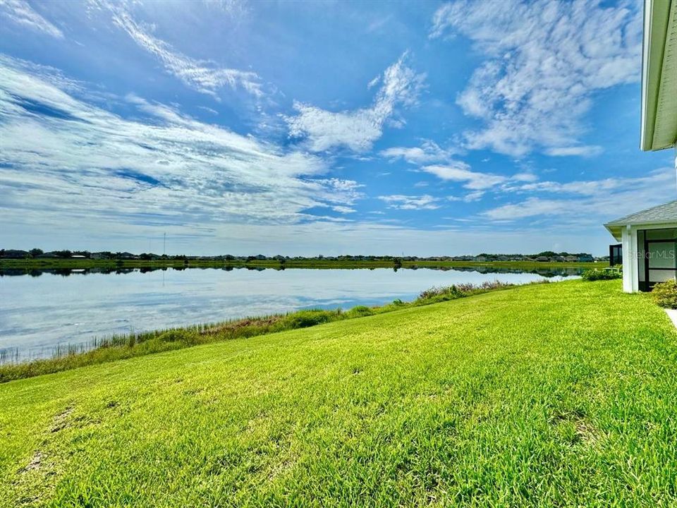For Rent: $3,200 (4 beds, 3 baths, 2768 Square Feet)