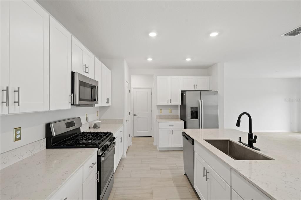 For Rent: $3,300 (6 beds, 3 baths, 3326 Square Feet)