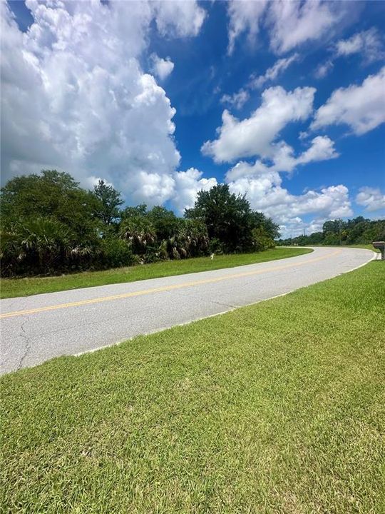 На продажу: $29,900 (0.33 acres)