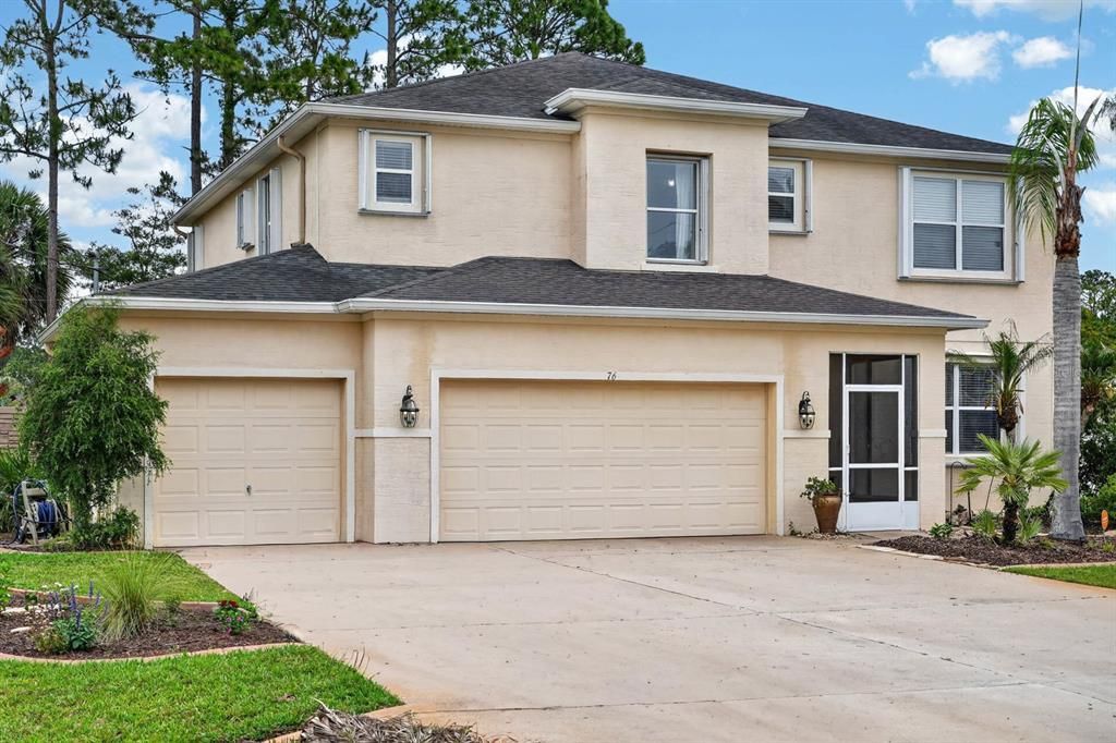 For Sale: $525,000 (5 beds, 2 baths, 2880 Square Feet)