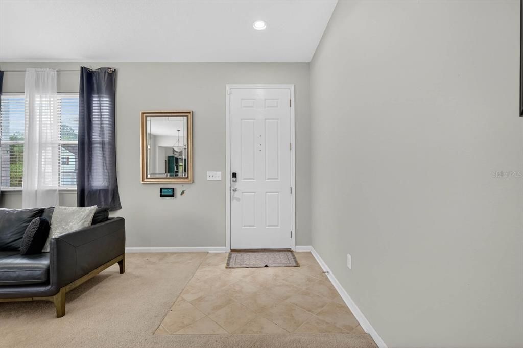 For Sale: $525,000 (5 beds, 2 baths, 2880 Square Feet)