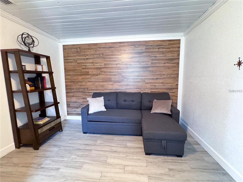 Activo con contrato: $310,000 (2 camas, 1 baños, 972 Pies cuadrados)