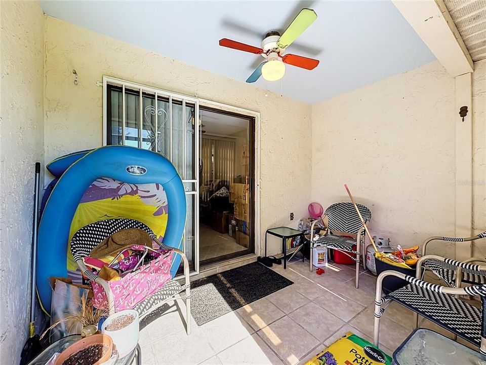 En Venta: $140,000 (2 camas, 2 baños, 942 Pies cuadrados)