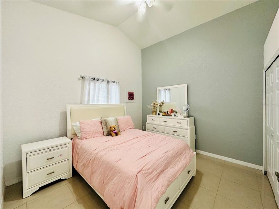 For Rent: $3,100 (4 beds, 2 baths, 2167 Square Feet)