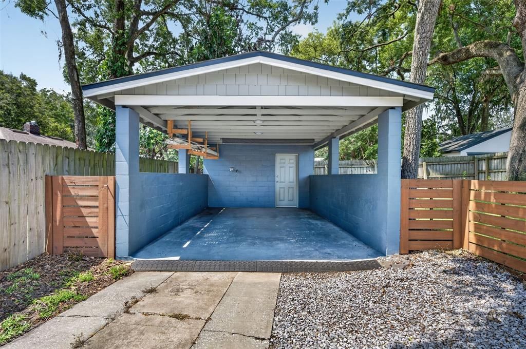 For Sale: $599,000 (3 beds, 2 baths, 1670 Square Feet)