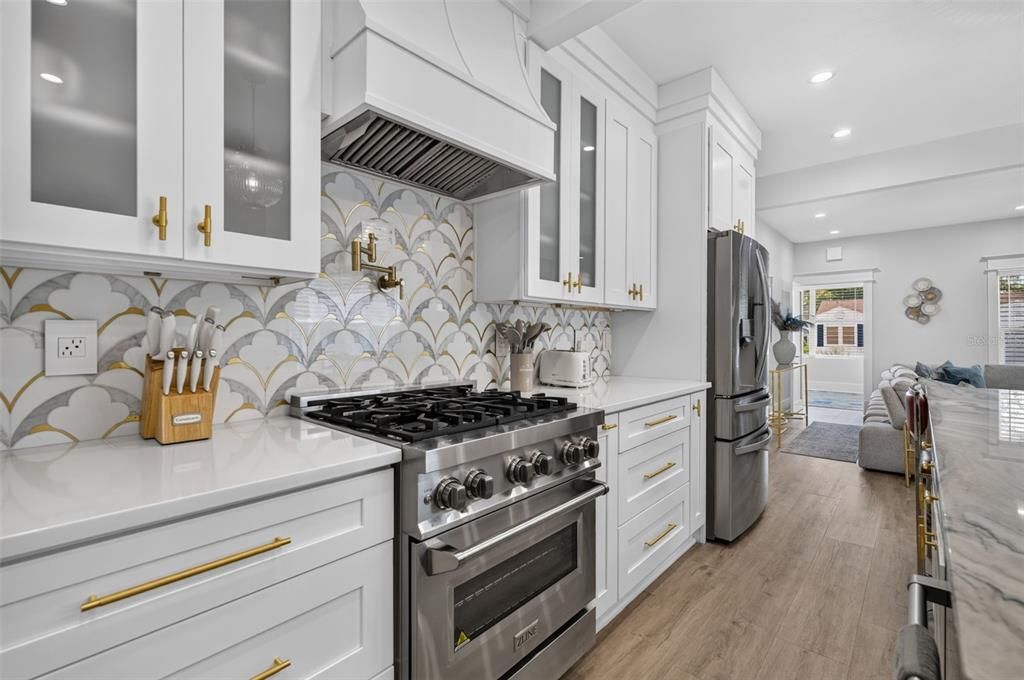 For Sale: $599,000 (3 beds, 2 baths, 1670 Square Feet)