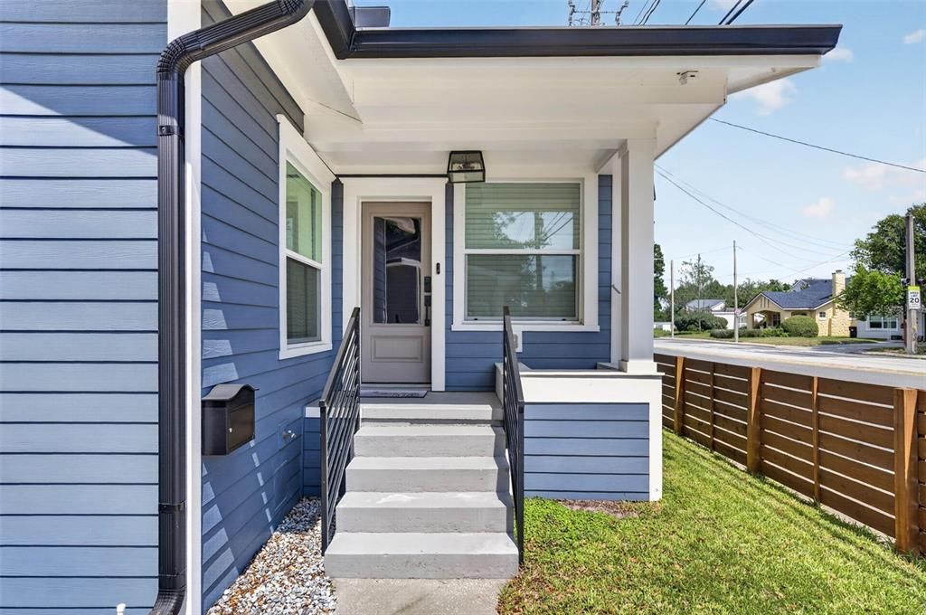 For Sale: $599,000 (3 beds, 2 baths, 1670 Square Feet)