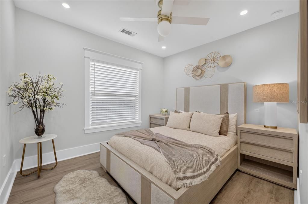 For Sale: $599,000 (3 beds, 2 baths, 1670 Square Feet)